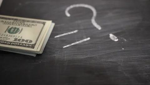 Chalk a question mark, a concept of doubt, indecision in the business choice 스톡 동영상 149031778