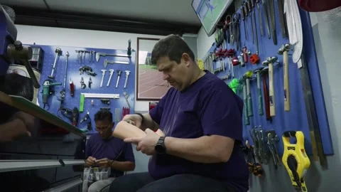 The challenge of providing prosthetics to amputees affected by Venezuela's earth Stock Footage 341824296