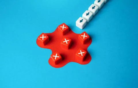 Challenges lie ahead. Slow down, deal with problems or find an alternative... Foto stock