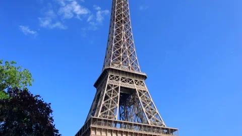Champ de Mars Park and the Morning Eiffel Tower Stock Footage 332457024