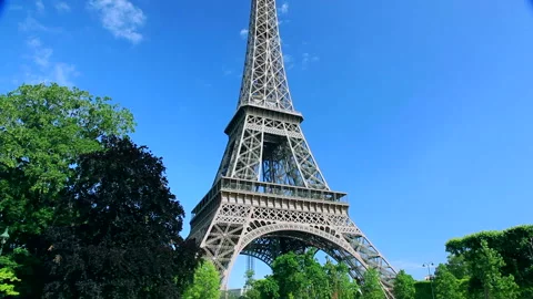 Champ de Mars Park and the Morning Eiffel Tower Stock Footage 332457027
