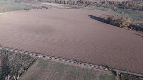 Champ Video stock 327643704