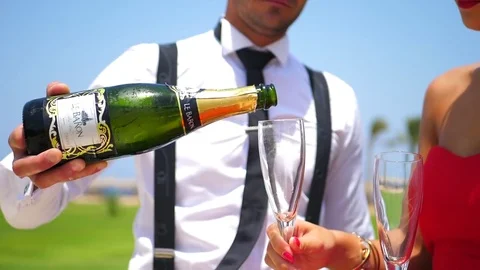 Champagne Stock Footage 81146725