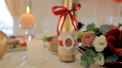 Champagne on the wedding table. Blurred background 動画素材 79029119