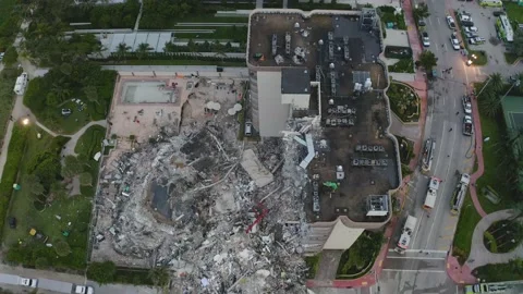 Champlain Towers Partially Collapse Surfside Miami Beach Florida Aerial Drone 스톡 동영상 156223244