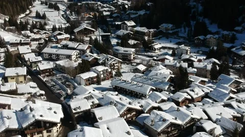 Champoluc village 動画素材 166570396