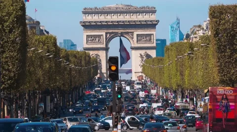 Champs Elysee and Arc de Triomphe Video stock 68522981