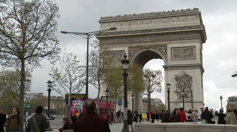 Champs Elysees sign pan to arc de triomphe Paris Stock Footage 42439563