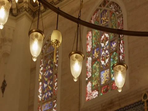 Chandelier light of Suleymaniye Mosque in Istanbul, Turkey. Stock Footage