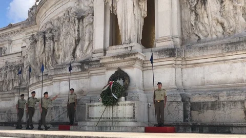 Change of guards in Rome Stock Footage 120483037