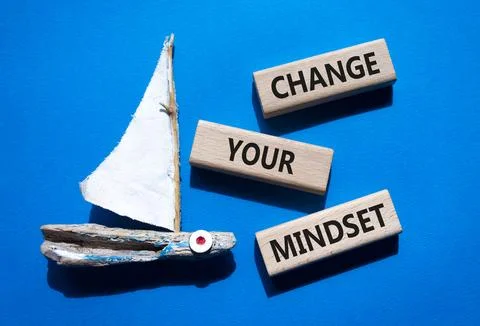 Change your mindset symbol. Concept words Change your mindset on wooden blo.. Stock Photos