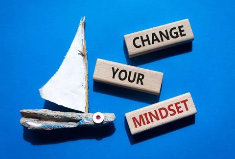 Change your mindset symbol. Concept words Change your mindset on wooden blo.. Stock Photos