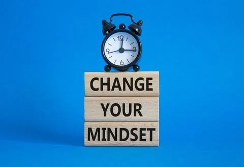 Change your mindset symbol. Concept words Change your mindset on wooden blo.. Stock Photos