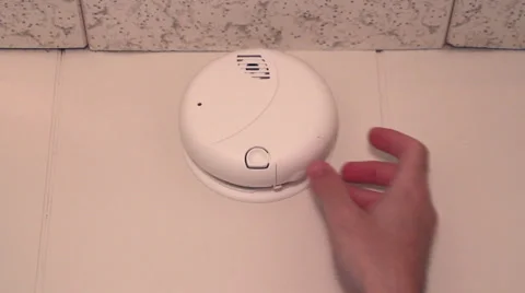 Changing Battery In Smoke Detector Video stock 29392122