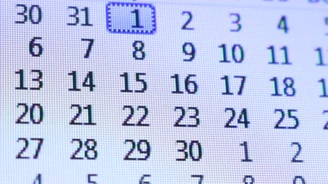 Changing calendar dates on computer screen Video stock 146490511