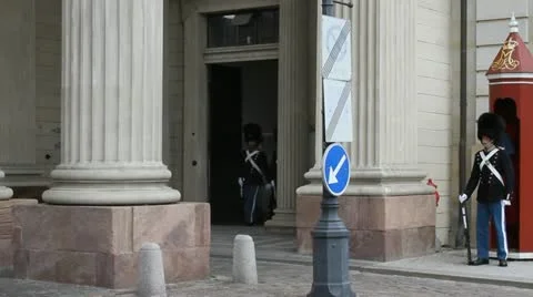 Changing of the guard at Denmark's Royal Palace Stock Footage 11175094