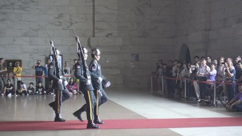 The changing of the guards ceremony at the Chiang Kai-Shek Memorial Hall. Stock Footage 76467559