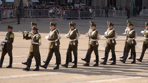 Changing of La Moneda palace guards in Santaigo, Chile Stock Footage 114925385