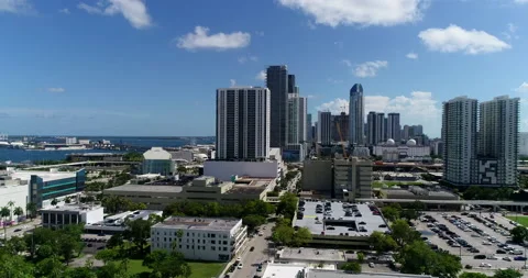 The changing Miami cityscape Stock Footage 207610918
