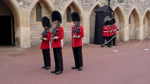 Changing of the queen's guard at windsor castle Stock Footage 83407046