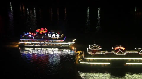 Changjiang sight-seeing ship Stock Footage 38813684