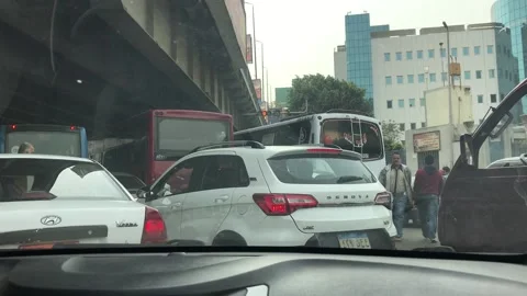 Chaos in cairo Video stock 157822532