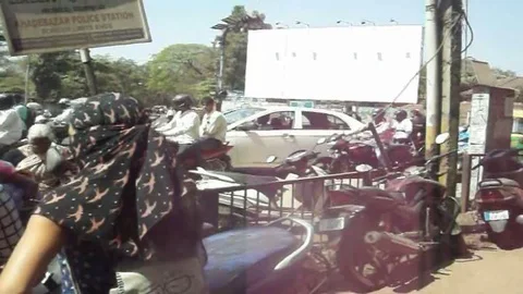 Chaotic Traffic 動画素材 125073993