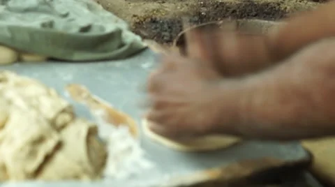 Chapatti preparation 스톡 동영상 59975101
