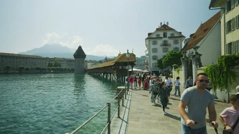 Chapel Bridge in Lucerne 動画素材 218988914