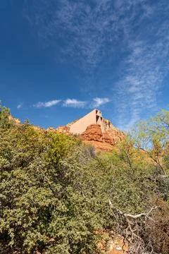 Chapel of the Holy Cross built into red rock cliffs in Sedona, Arizona Stock Photos