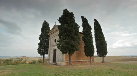 Chapel in Tuscany Stock Footage 39351655