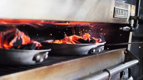 Char warming under grilling machine Stock Footage 201894619