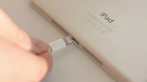 Charger for tablet 스톡 동영상 48629980