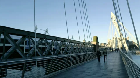 Charing Cross Bridge 1 스톡 동영상 35499301