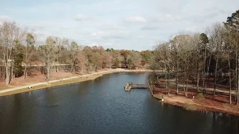 Charlotte - Lake 動画素材 83282550