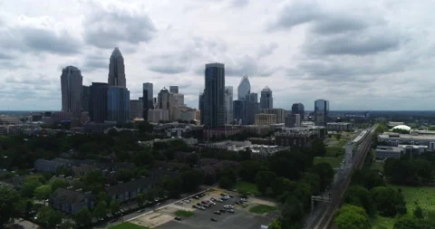 Charlotte skyline on a cloudy day Stock Footage 207338887