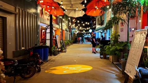 The charming streets of El Nido. Stock-Footage 334185497