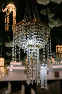 Charming wedding lights creating a romantic ambiance Foto stock
