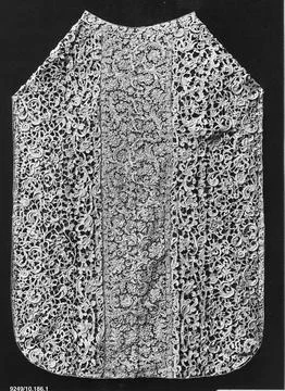 Chasuble of needle lace second half of 17th century Italian, Venice Close a.. Stockfoto's