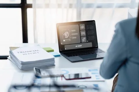 Chatbot Chat with AI, Artificial Intelligence. Business woman using technology Foto stock