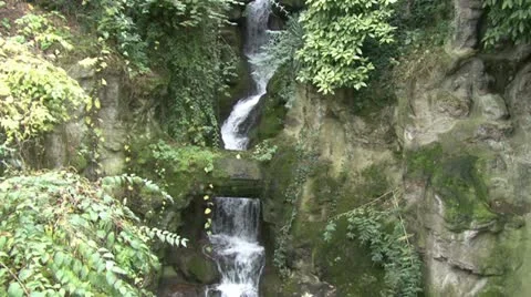 Chaumont Paris Waterfall Stock Footage 17525965