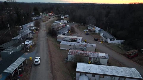 Cheap low class residential area with mobile trailer homes in american suburb Video stock 303819619