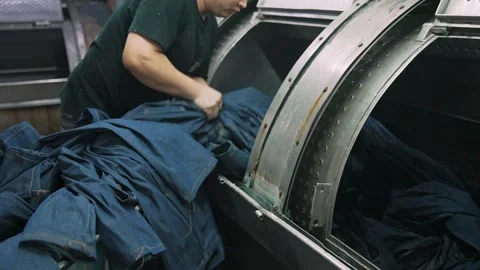 Cheap Mass Production Workshop and Heavy Manual Work in China 스톡 동영상 340119591