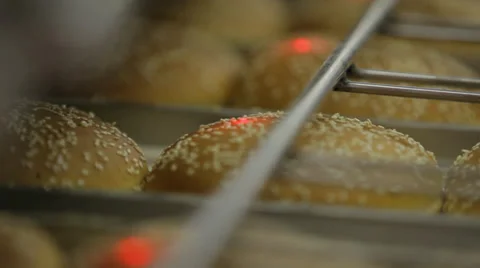 Check bread rolls on quality Stock-Footage 39420603