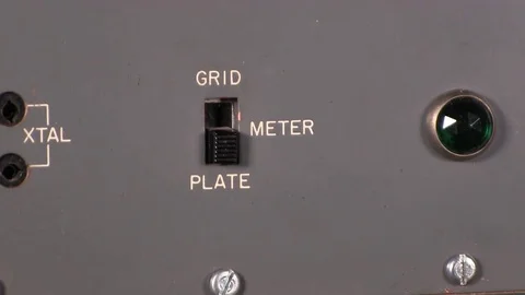 Check the grid and plate levels Stock Footage 84007586