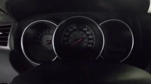 Check light warning and start engine car. Video stock 44324214