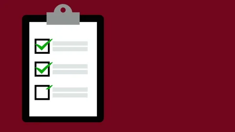 Check list animation on clipboard, red background Stock Footage 133092176