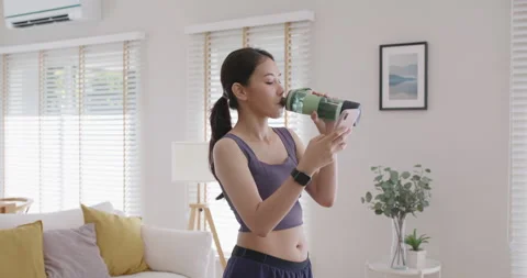 Check workout result and post on IG reel tiktok app show share online. 스톡 동영상 174526890
