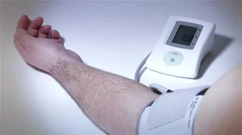 Checking Blood Pressure 17 stylized Stockbeeldmateriaal 10744061