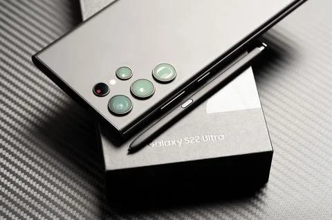 Checking camera set on new S22 Ultra phone Stock Photos